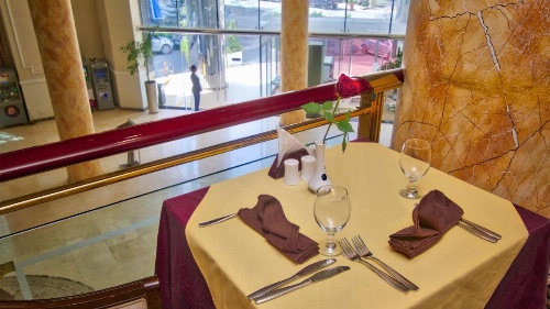 Elilly International Hotel image 3